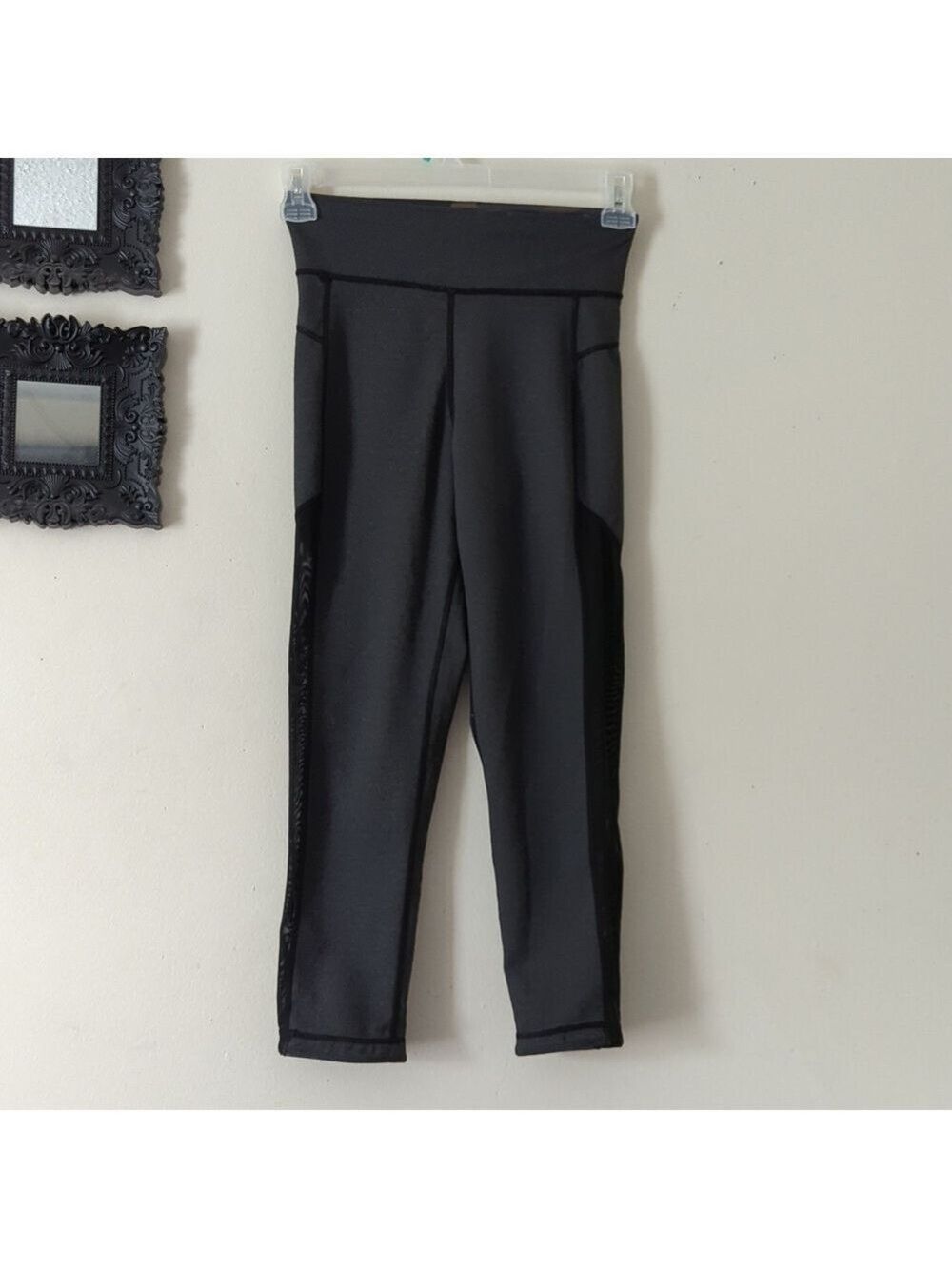 C’EST MOI 2 IN 1 LEGGINGS CAMO CONVERTS TO HEATHER BLACK - Picture 10 of 11